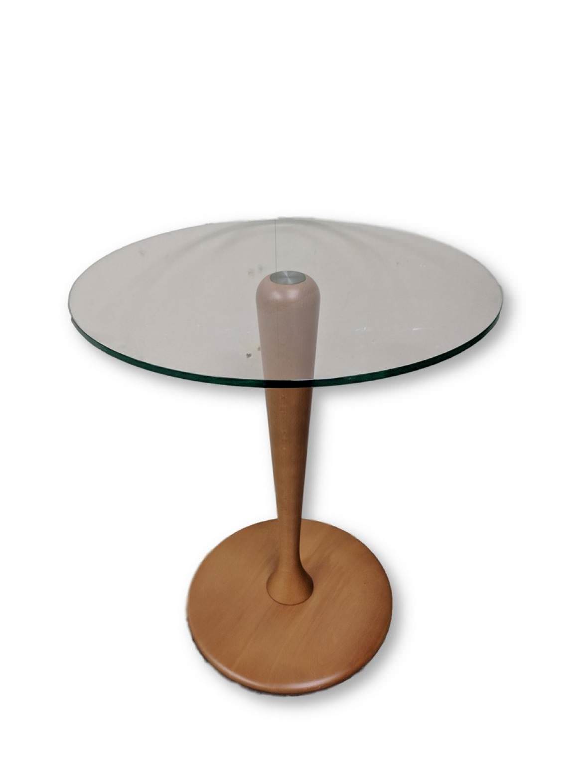 18” Round Glass Top Table