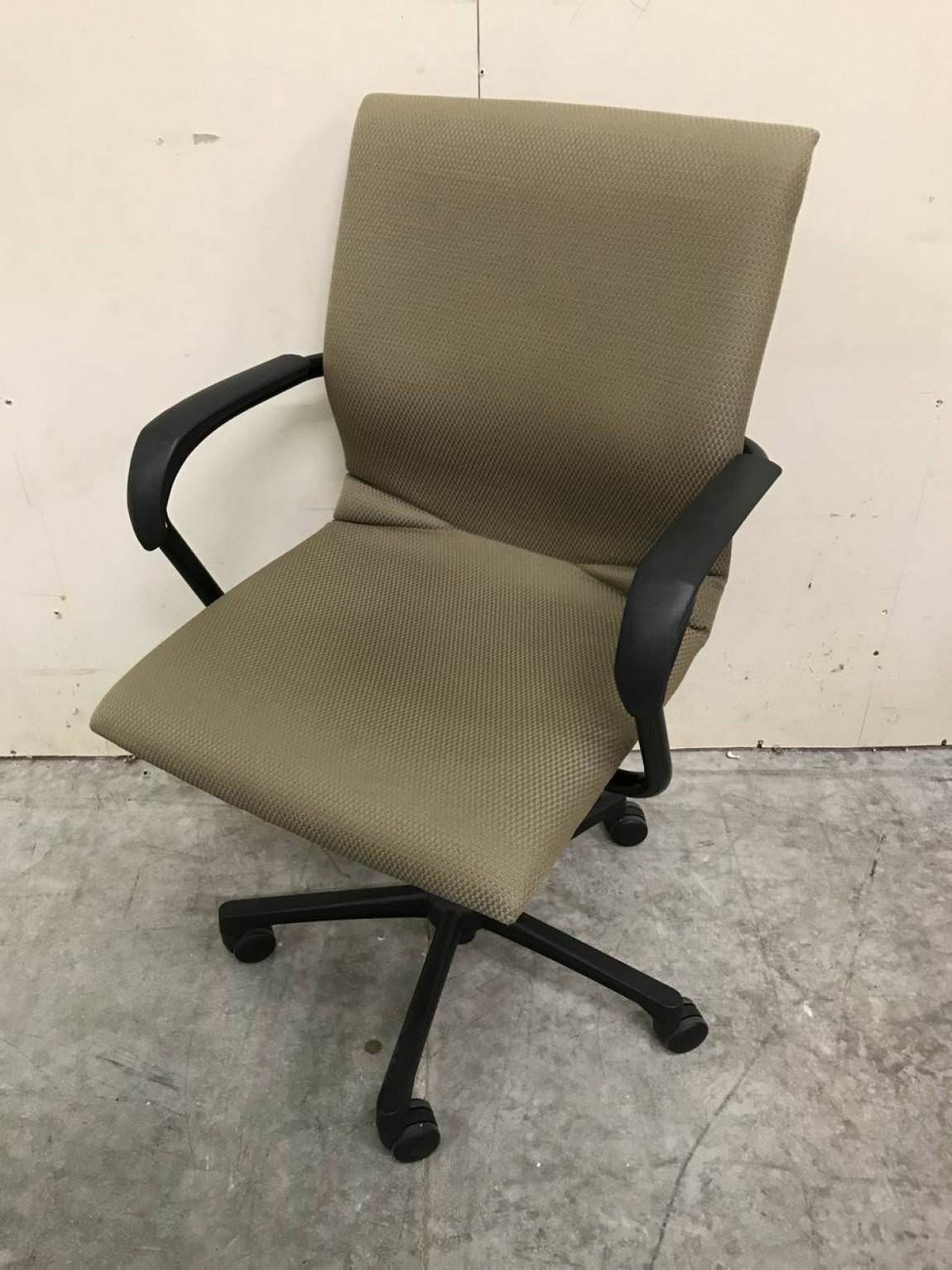 Steelcase Brown Mid-Back Rolling Office Chairs