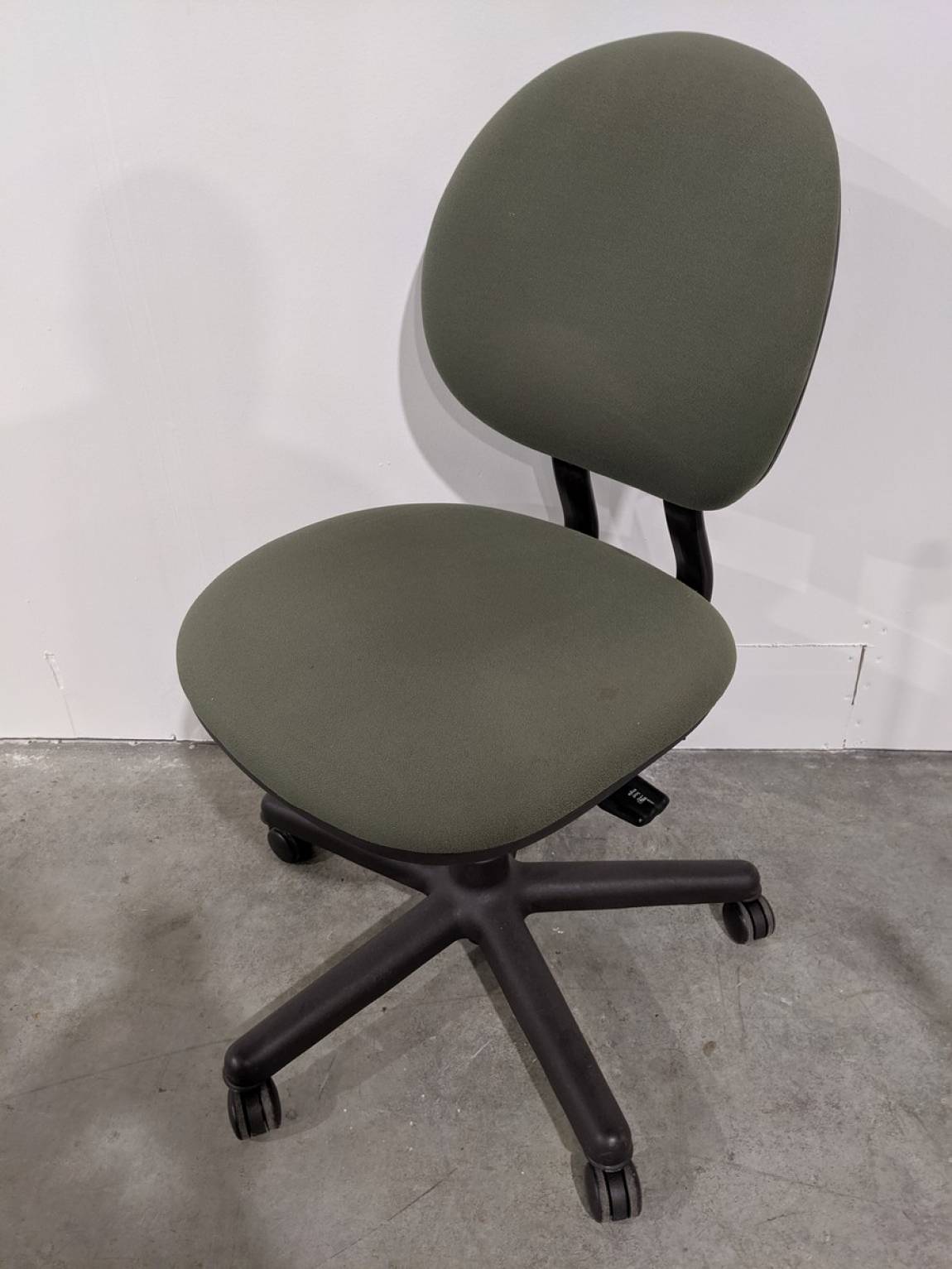 Steelcase Green Rolling Office Chair without Arms