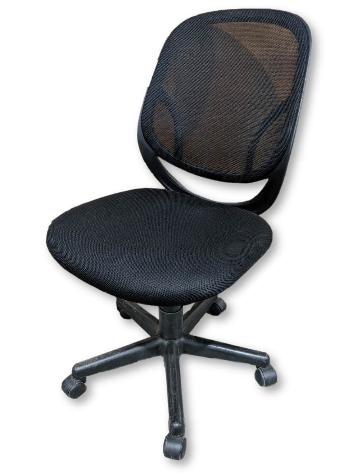 2790 Black Mesh Back Rolling Office Chair Without Arms 1 