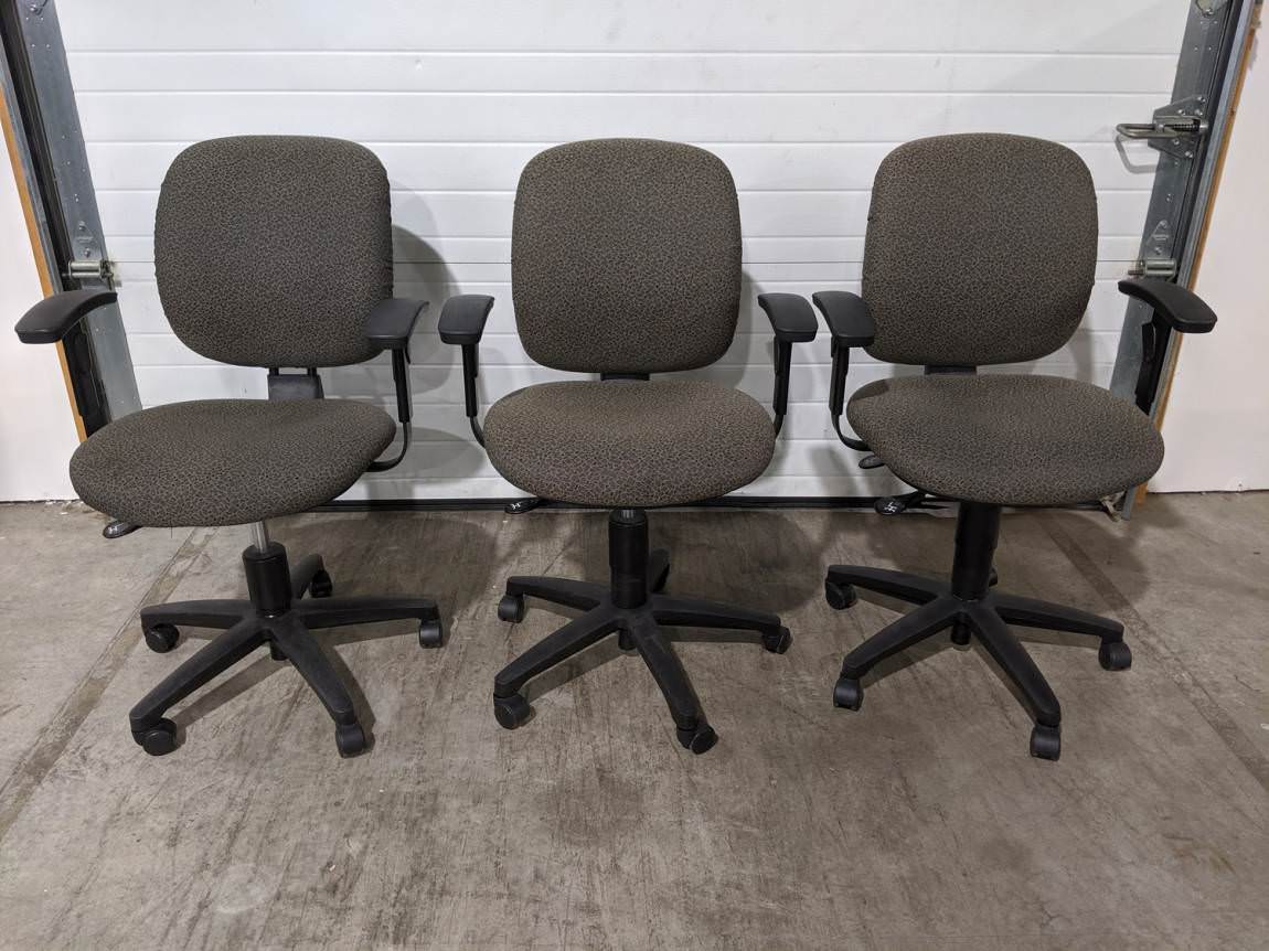 Gray and Black Print Rolling Office Chairs