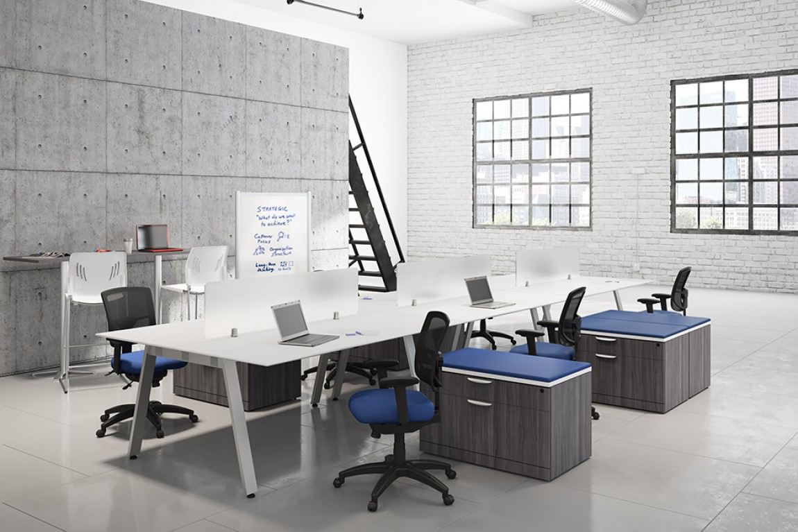 6 Person Workstation With Divider Panels
