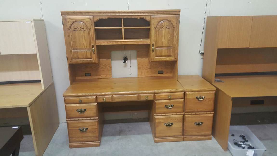 Traditional Desk with Hutch and Task Light