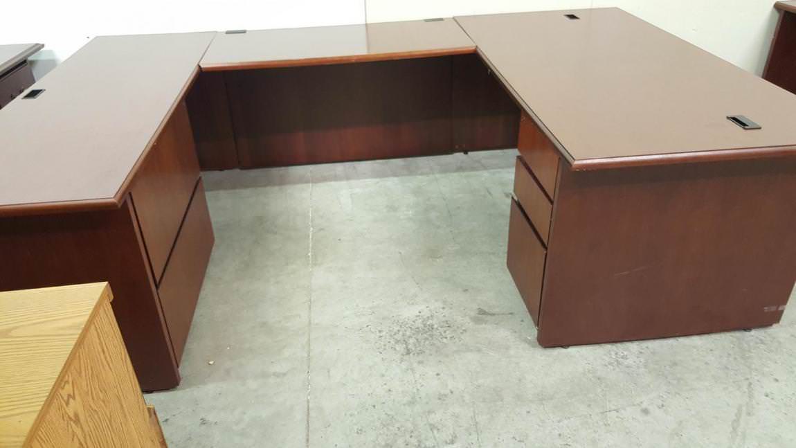 Large U Shape Desk with 5 Drawers