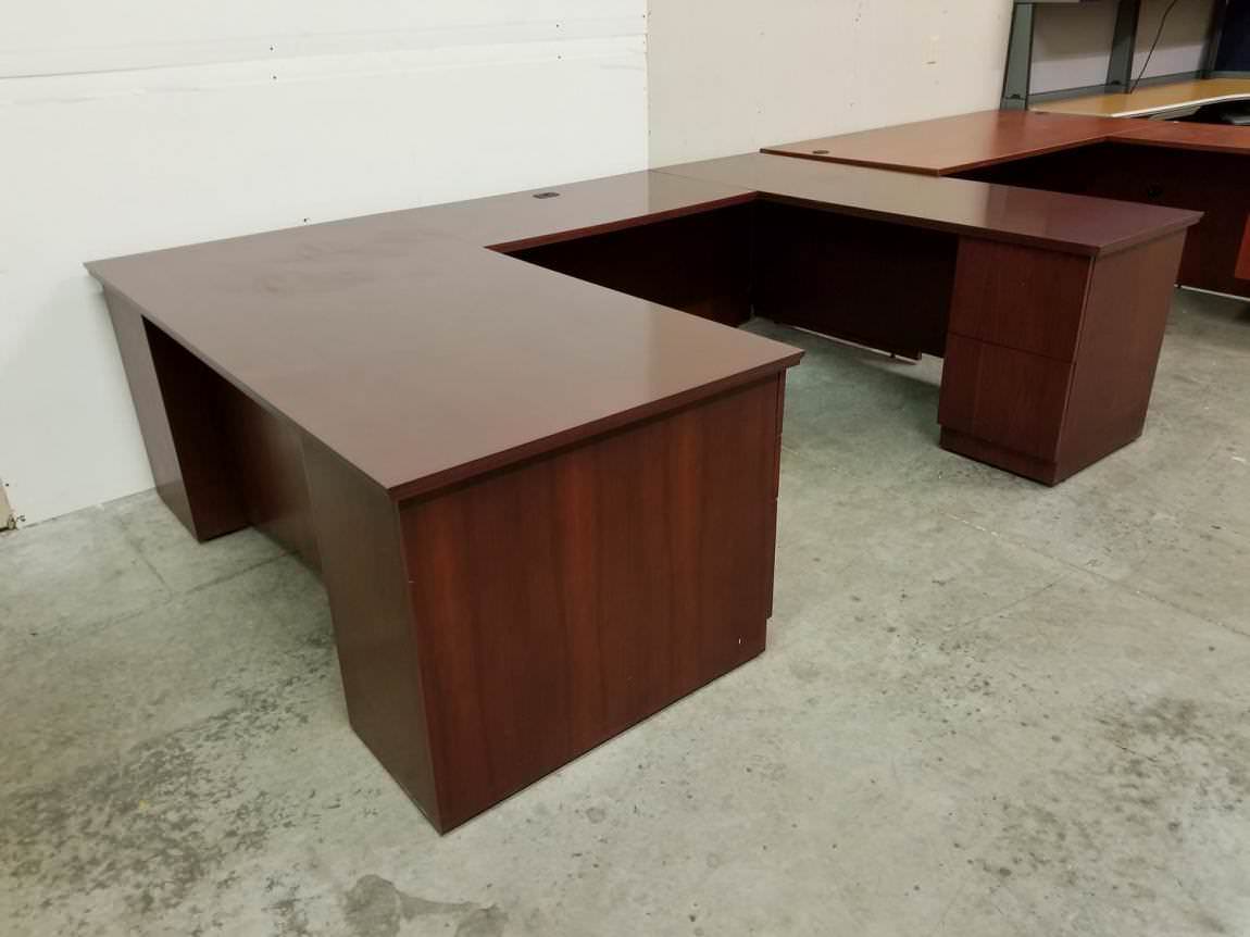 https://madisonliquidators.com/images/p/1150/823-executive-u-shape-cherry-veneer-desk-1.jpg