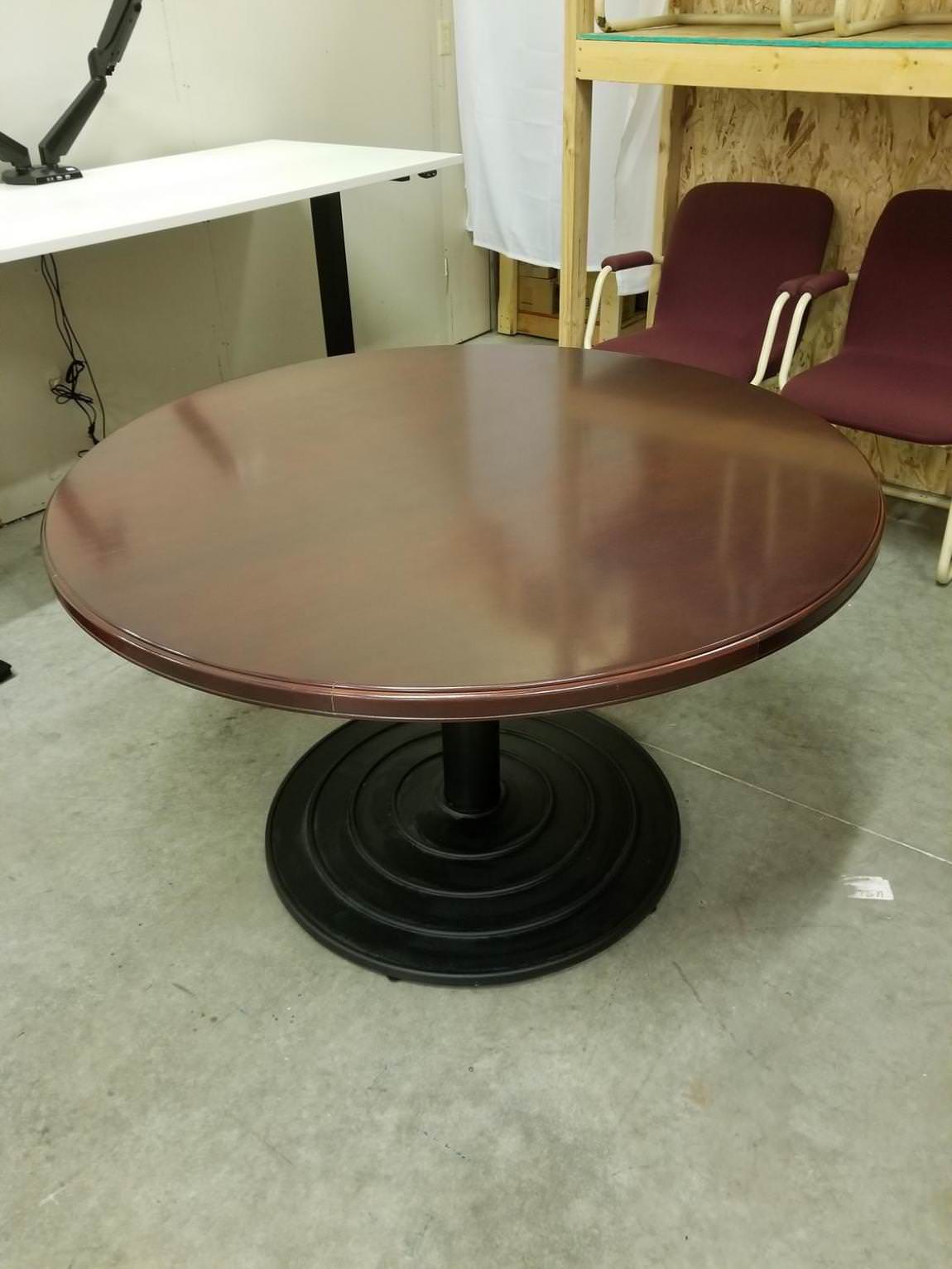 46 Round Meeting Table
