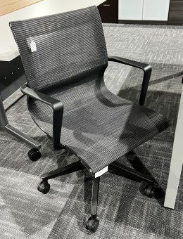 Mesh Conference Chair