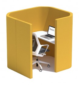 4 Person Workstation with Privacy Panels
