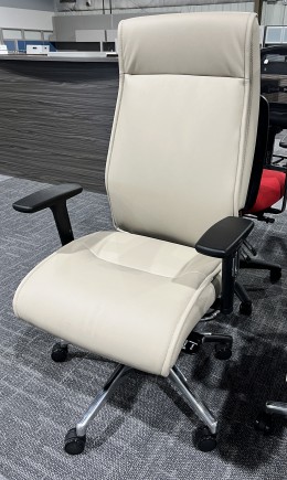 Tan Leather Executive High Back Office Chair