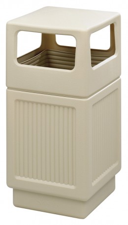 Outdoor Trash Can with Lid