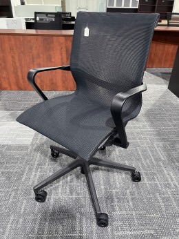 Black Mesh Mid-Back Office Chair