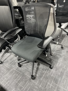 Office Chair with Mesh Backrest