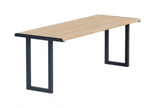 79W x 31L x 30 - Table in Faux Wood Look