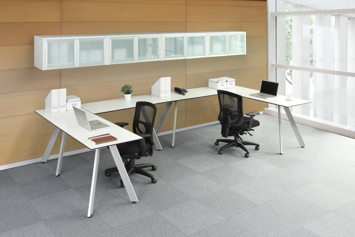 White L Shape Desk Silver V Legs And Overhead Frosted Glass Door