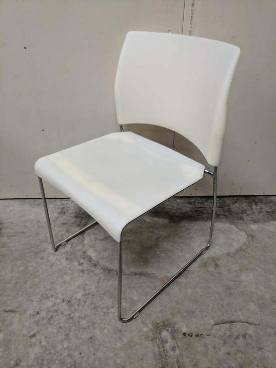 White Plastic Stacking Chairs | Madison Liquidators