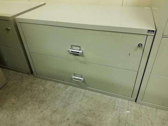 Fireking 44 2 Drawer Locking Fireproof Lateral File Cabinet